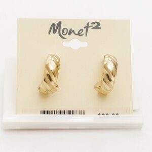 Vintage timeless classic hoop earrings textured diamond cut look gold tone Monet